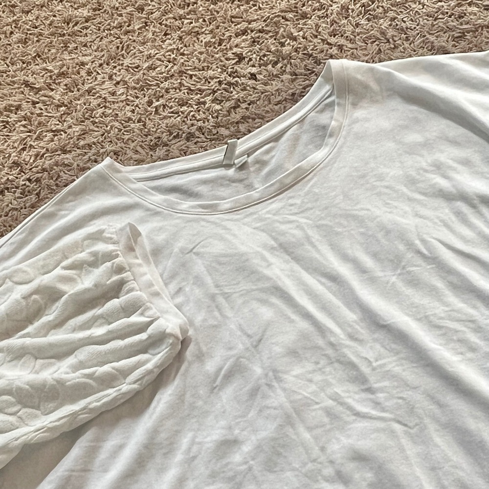 Catherines White Puff Sleeve Top Floral Lace Textured Knit Shirt Plus 26/28W
